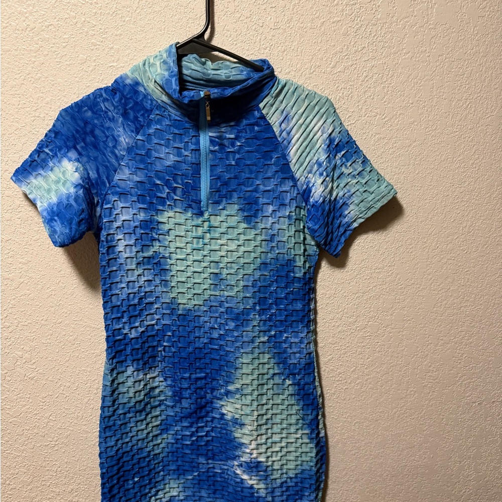 Vibrant Blue and White Short Sleeve Dress